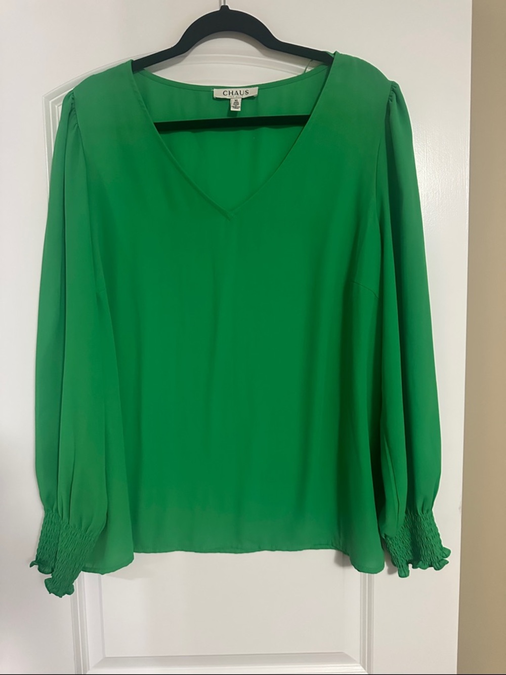 Chaus Bright Green V-Neck Bishop Sleeve Blouse